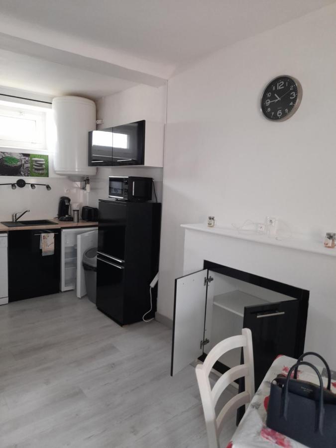 Promo Studio Wi-Fi A Courseulles-Sur-Mer Au 1Er Etage Екстериор снимка